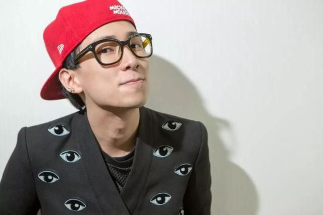 孙耀威发文指责马姓艺人说谎：我不在粉丝群发已经仁至义尽