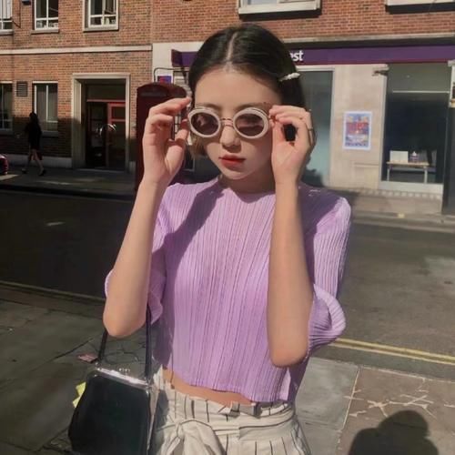 #女生#女生这几种发型留久了,发际线会上移,你的发型是这样的吗