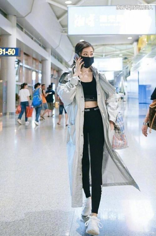 张天爱太历害了，一条瑜伽裤腿就长到逆天，这是要逼“死”鲁班？