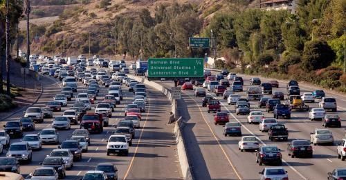 美国100人中81人有汽车，日本100人中55人有汽车，我国呢？