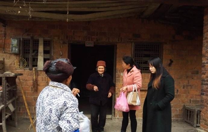 农村走亲戚，越来越像“演戏”，走个过场就走，饭都不吃，为何