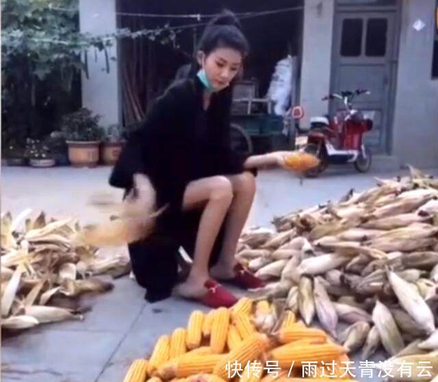 同一件衣服告诉你, 只要搭配好, 村姑剥玉米都美哭!