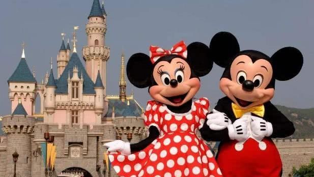 迪士尼最终开口了，对游客带食物表示客观认同，网友：终于低头了