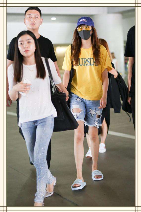 看了张雪迎的短裤, 再看看关晓彤, 真想对鹿晗说一句: 好眼光!