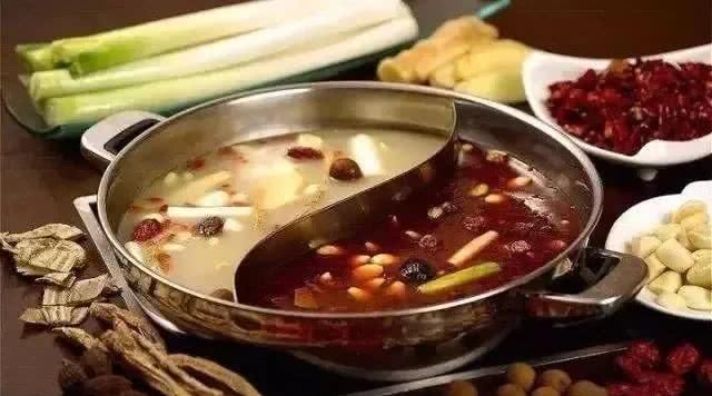  「千万别」老中医说：人过70无肉不饱！千万别让“健康饮食＝粗茶淡饭”骗了您！