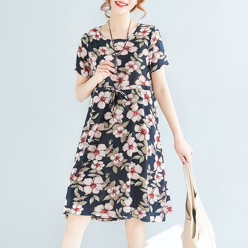 胖仙女建议穿这种大码文艺女装，简约却不失单调，视觉真显瘦