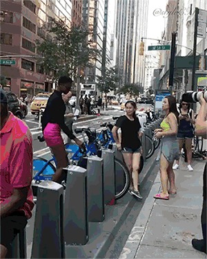 维密返场面试被这双又直又长的腿刷屏了……