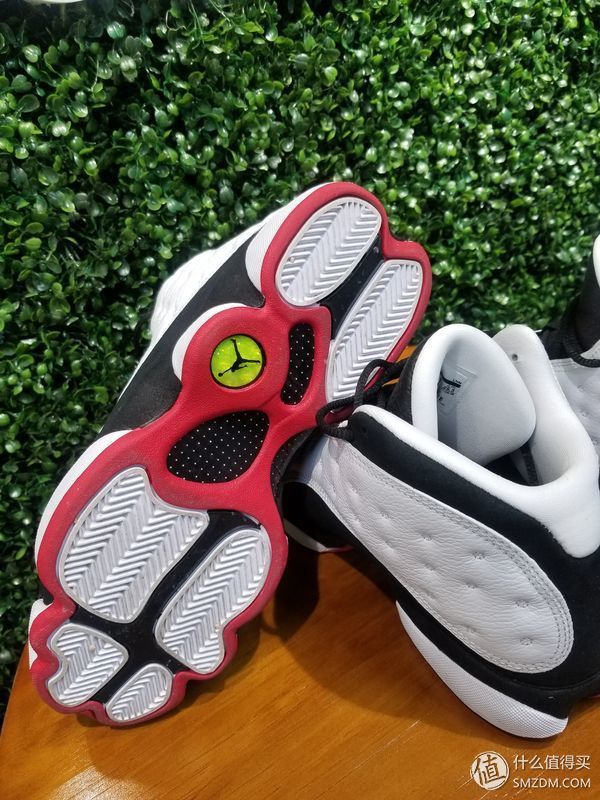 AJ13熊猫发售，这次绝不放过!AIR JORDAN 13男女款同框【真人秀】