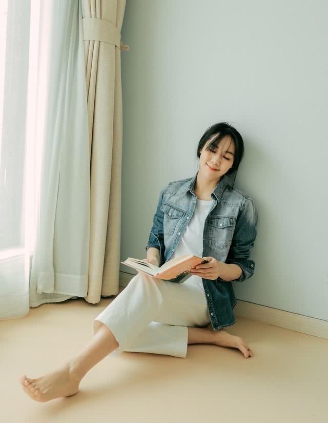  「阔腿裤」40岁的女人如何穿显气质？这些初夏减龄装摆脱沉闷老气，学起来吧