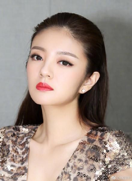 刘诗诗放过大背头放过自己 做个美美长发小仙女不好吗?