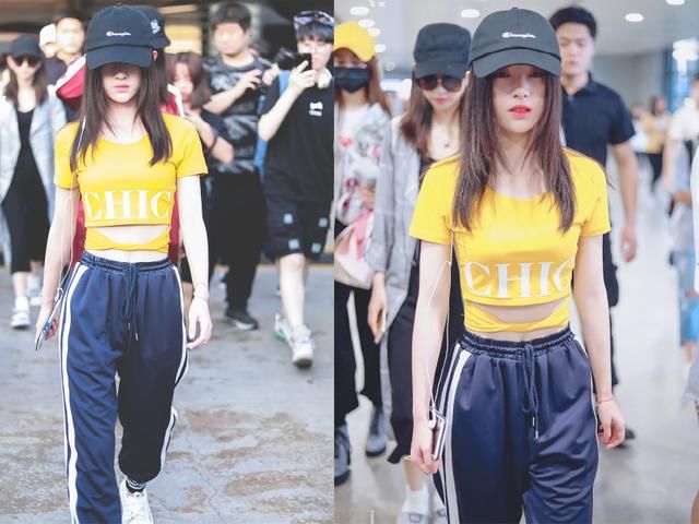 别再穿肥宅T了，学学鞠婧祎穿收腰连衣裙，这才是青春无敌！