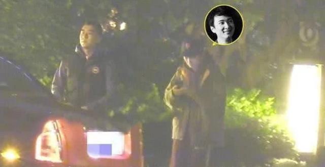 王思聪跟女友做