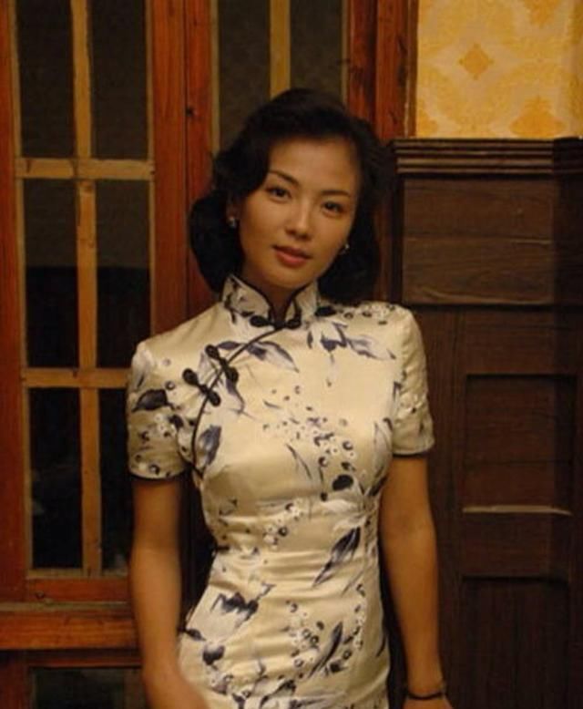  [妩媚]相比时装,她们这样穿更妩媚,最后一个有没有电到你?
