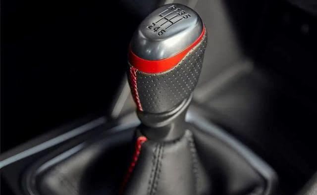  『高尔夫GTI』大家声称要长期保存手动挡车型，情结党表达感激不尽