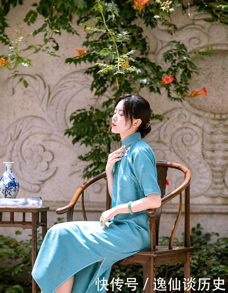  时光：“高段位”才能驾驭的旗袍，带着时光的味道，演绎优雅知性美！