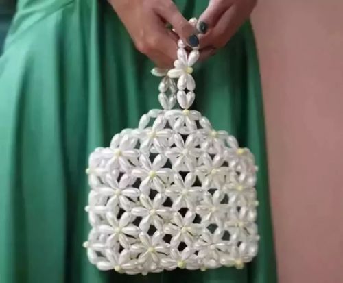 配饰 马思纯背上土味串珠包，这土味你背吗？