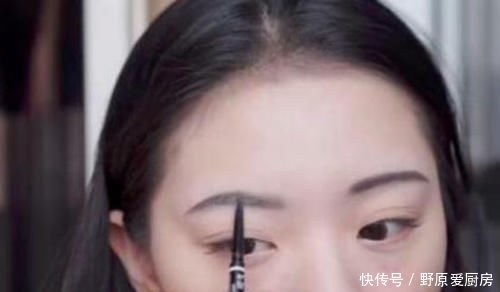 【适合】肿眼泡怎么画眼影 适合肿眼泡的完美眼妆