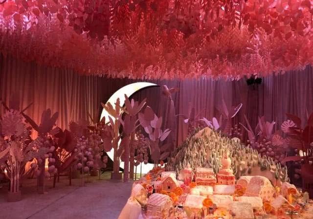 孙红雷意外泄露女儿正脸照秒删，网友：担心的事情还是发生了