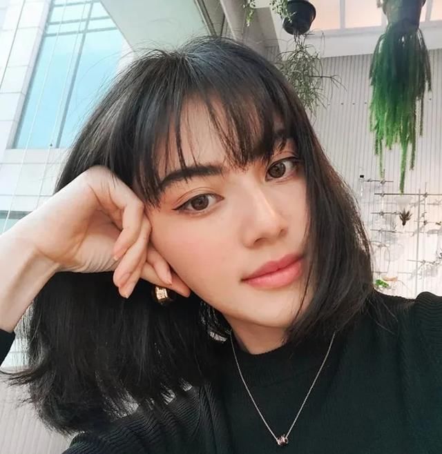 「不到」刘海对女生的改变有多大?你绝对想象不到!!