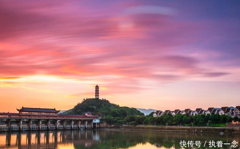 国内房价最高的县级市，均价超两万，高过了武汉与济南！