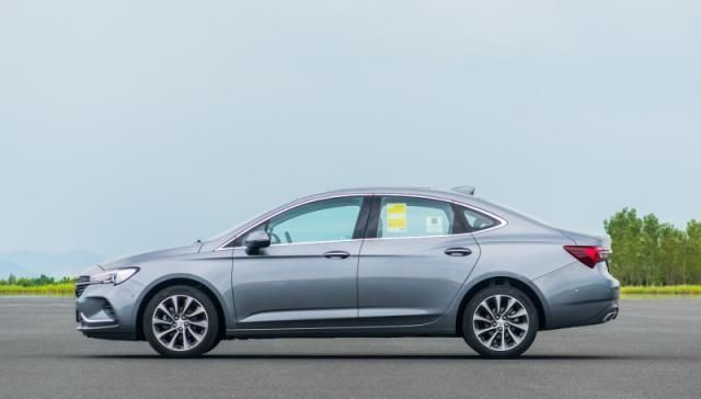  自动挡■被低估的合资好车，定位高于朗逸、轩逸，自动挡9万起却不火！