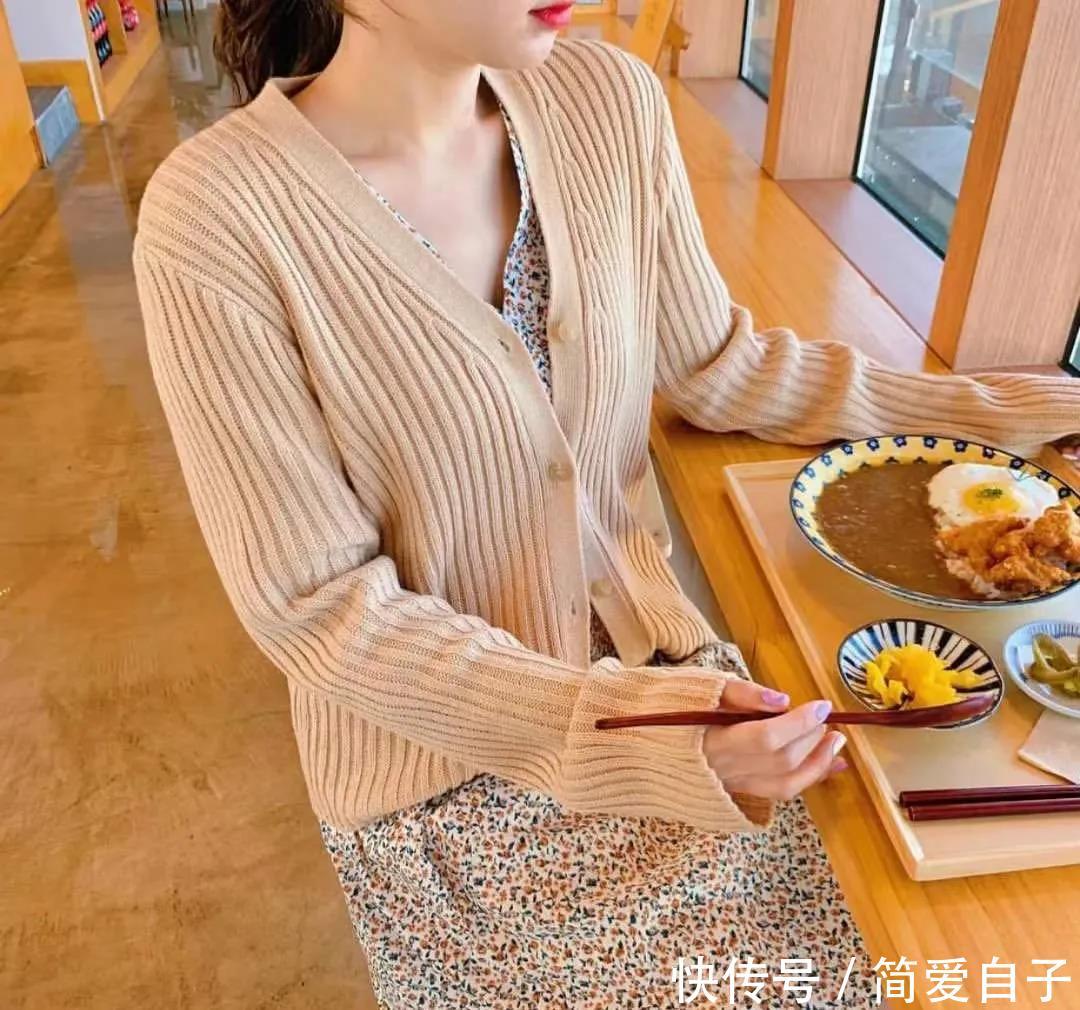  [今春]外套+连衣裙=今春王炸CP！时髦又简单！