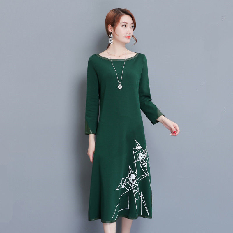 “旗袍”送我都不要，我只喜欢这“棉麻”秋裙，不仅舒适还超迷人