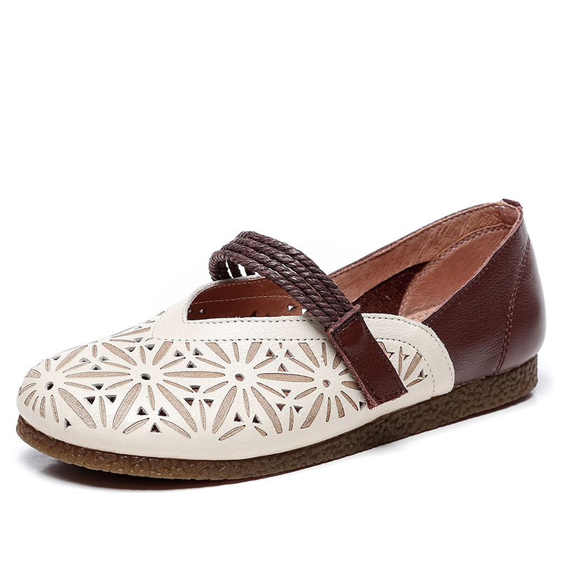 脚板黑脚宽的女人，别穿凉鞋，单鞋这样穿，看起来显白嫩又高级!