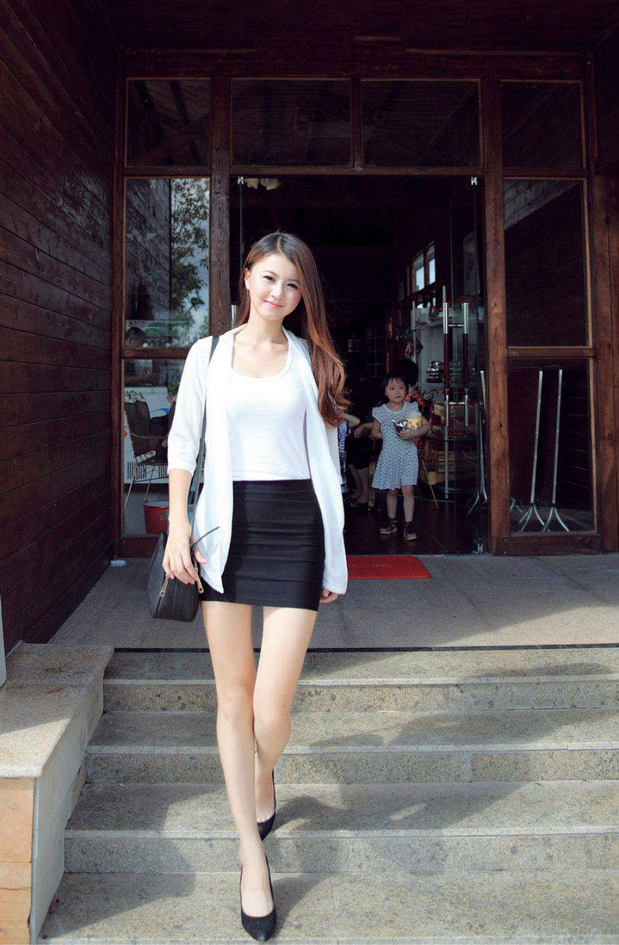 街拍路人，穿搭风格各异的路人，引爆夏季街头时尚穿搭潮