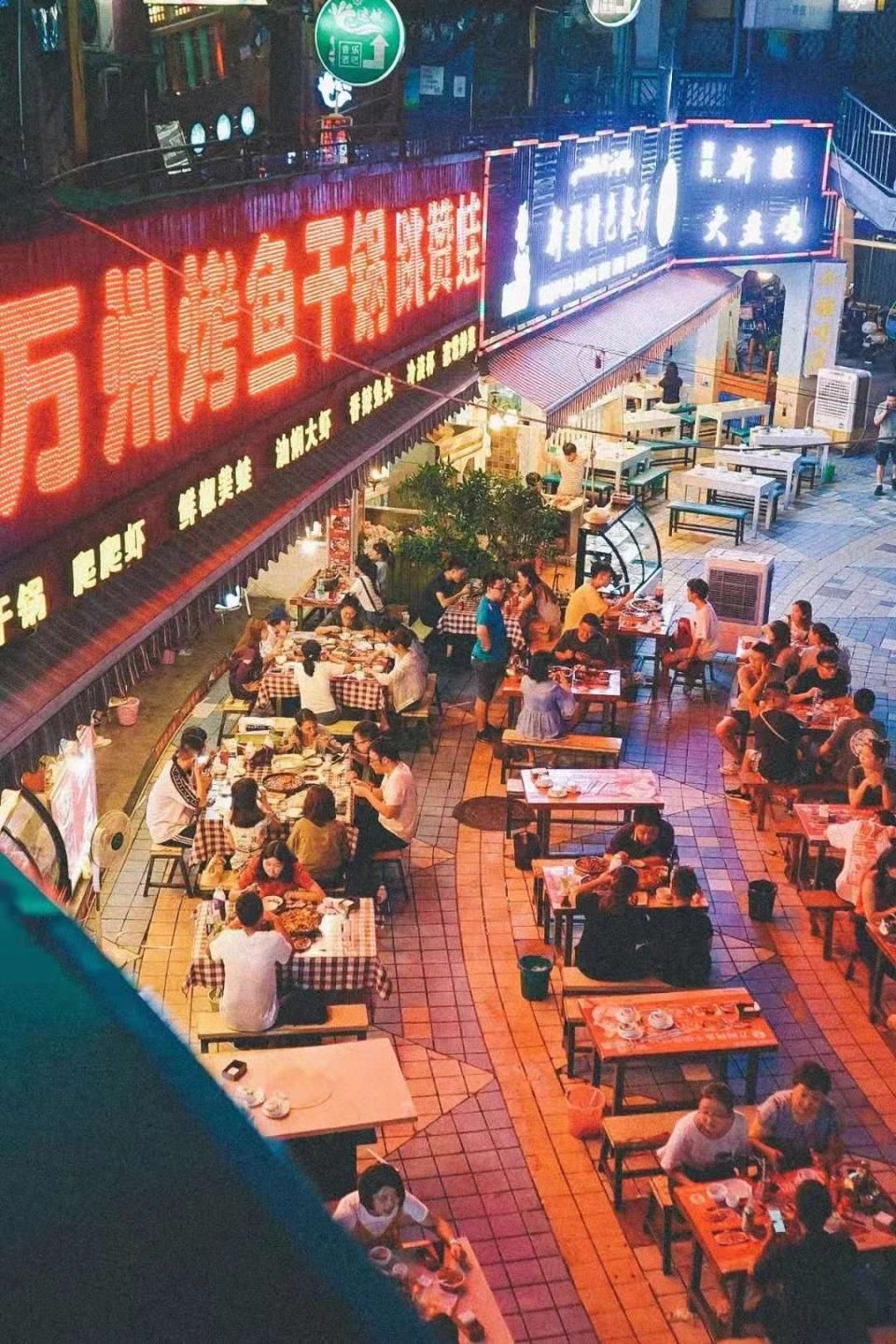 对不起，我要去成都了!