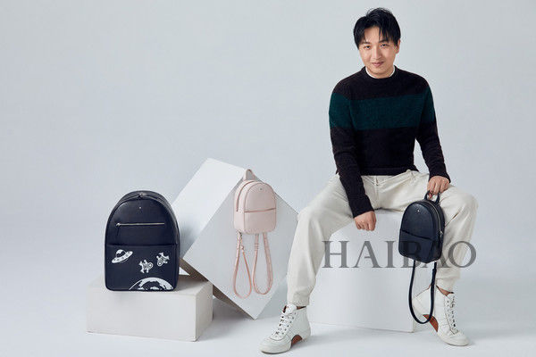 万宝龙 (MontBlanc) 携手时尚博主包先生发布联名胶囊系列:酷萌兼