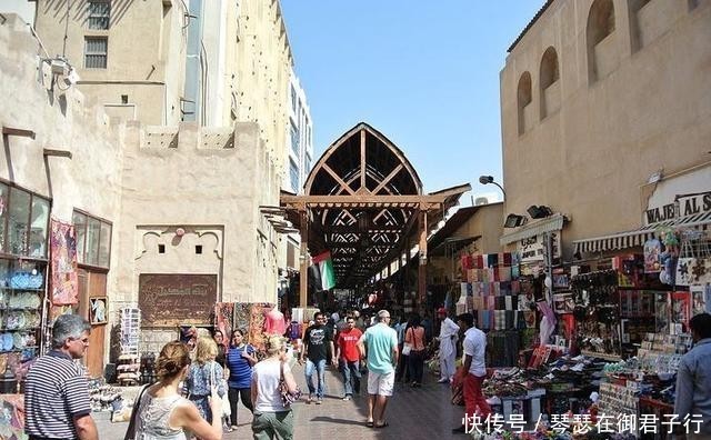 迪拜的“摩天楼”经济,正在告诉世人,不断兴建房地产没有好处