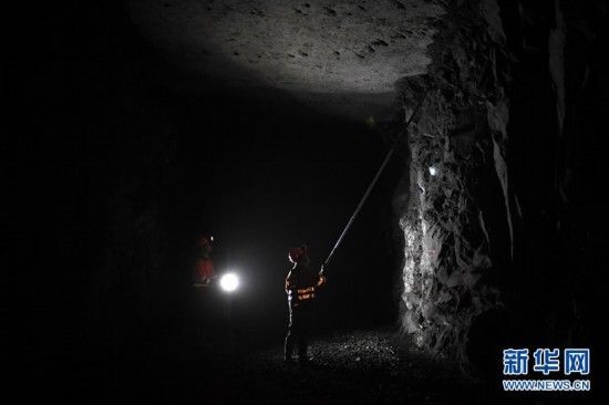  地下：地下600米的坚守