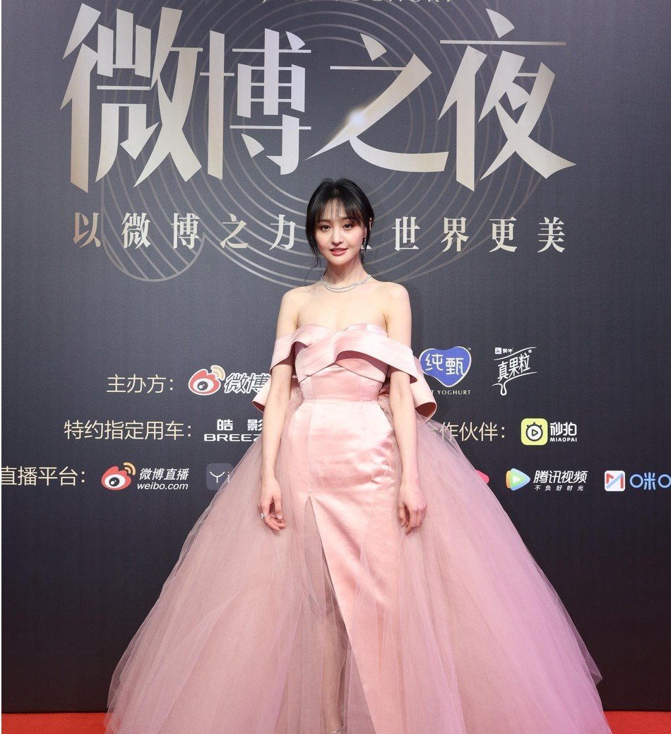 「 刘亦菲」吉娜宋茜PK小蛮腰，佟丽娅比刘亦菲还仙女，杨紫郑爽艳压baby