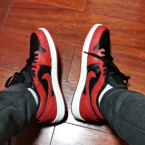  [告别]告别限量2.3万双，Air Jordan 1＂反转黑红＂Low泄露疑将发售！