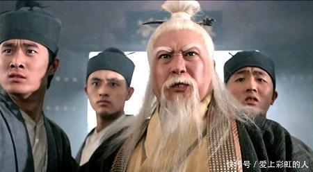  「打狗棒法」他是郭靖最惊艳的徒弟，后期武功连张三丰都得甘拜下风，不是杨过