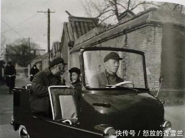  食堂|50年代罕见老照片农民斗地主，公社食堂吃大锅饭