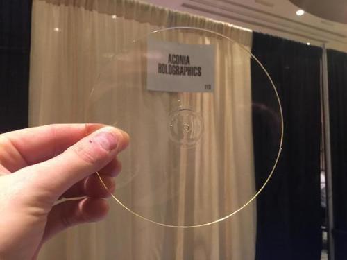 早报丨中国互联网联合辟谣平台正式上线；特斯拉遭遇网络故障 车