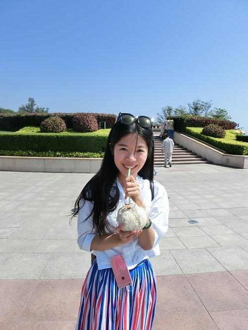 水清沙白的他乡——三亚。