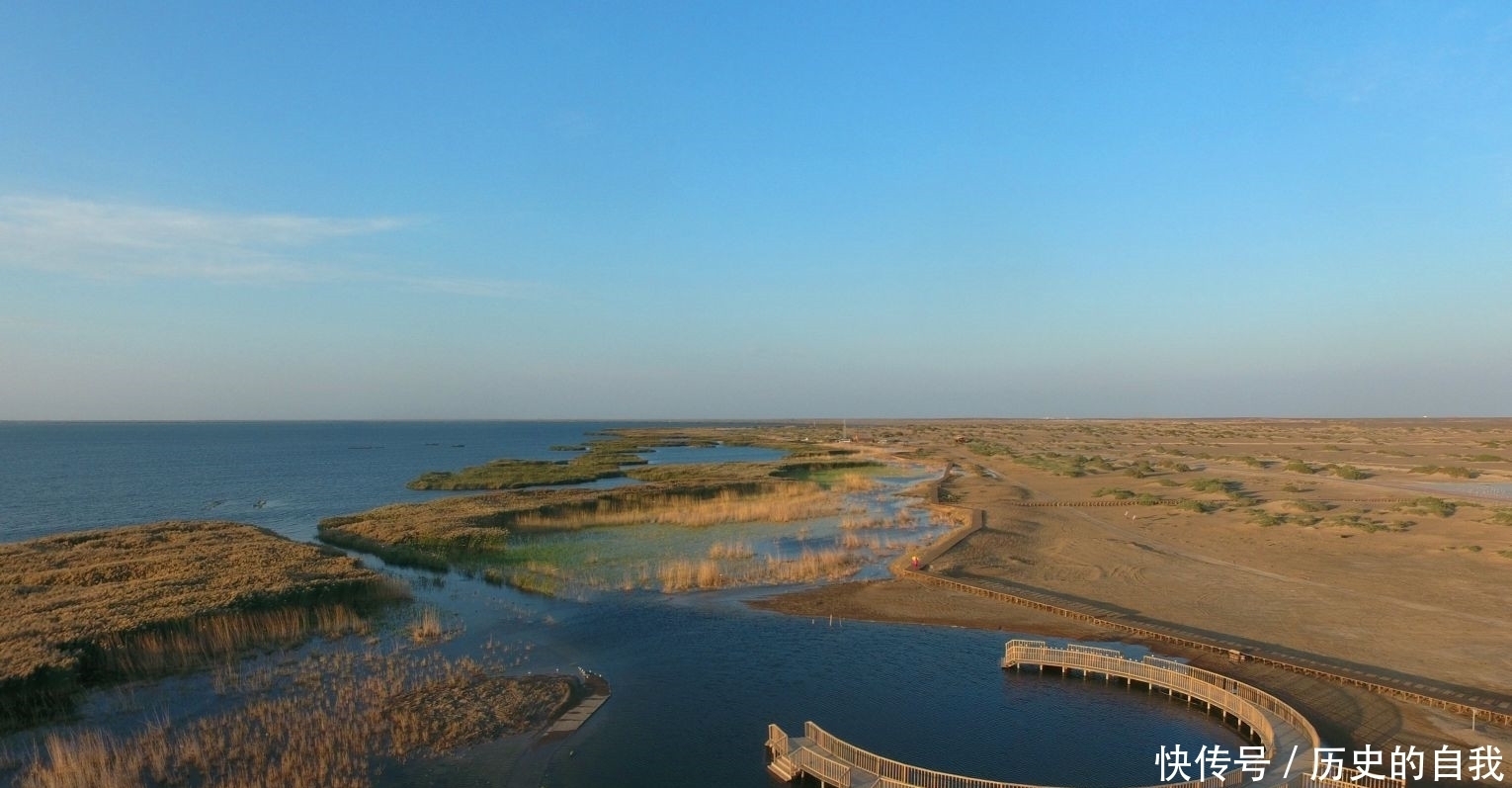  「湖泊」八百里“借水”将荒野变成湖泊，只用十六年，中国再一