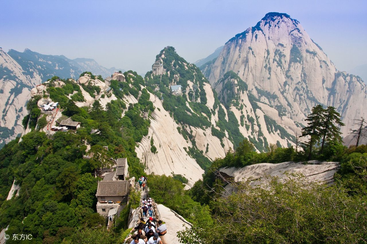 华山，最秀丽险峻的山峰，旅游好去处