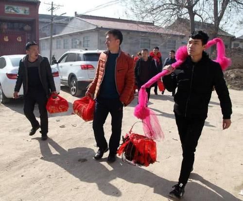  啃老：“奔六”的农村人，最怕遇到以下两件事，希望你没有