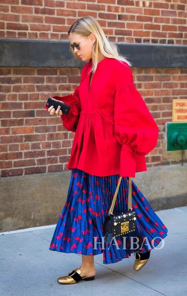 谁说这个颜色土了?这样明明穿起来就很好看!