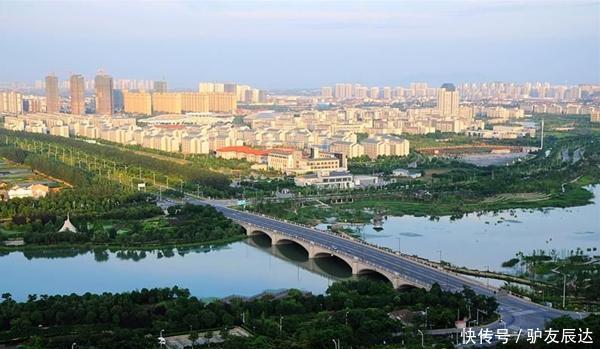 中国经济实力最强的一座二线城市, GDP远超西安等六座新一线城市