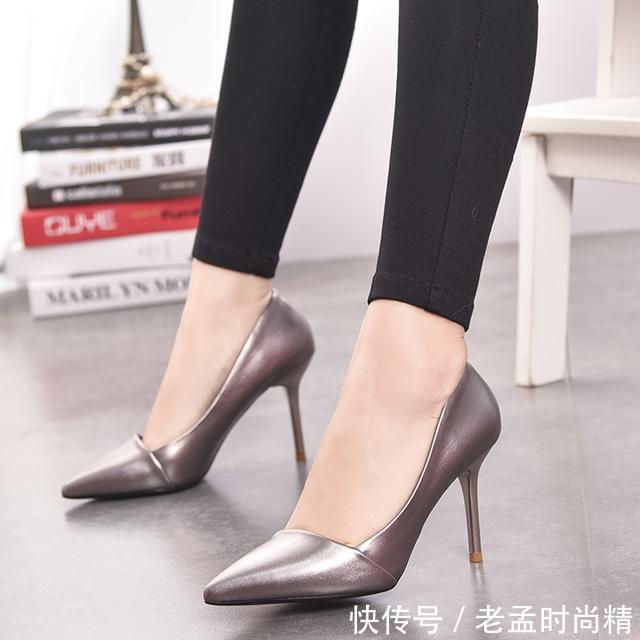  【尖头浅口女】尖头高跟鞋，轻巧平稳百搭，是上班约会不错的单品
