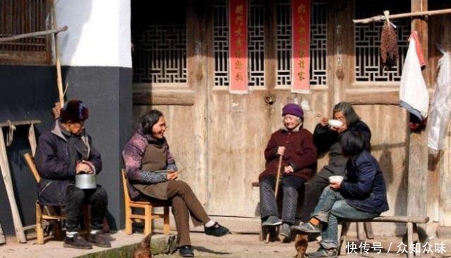 农村老人常说“家里出五项，人败家也散”，你明白其中道理吗