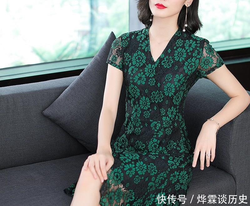 『酷热』酷热天很多女人还在穿长裤,好土!这样高贵裙子,气质非凡又凉爽