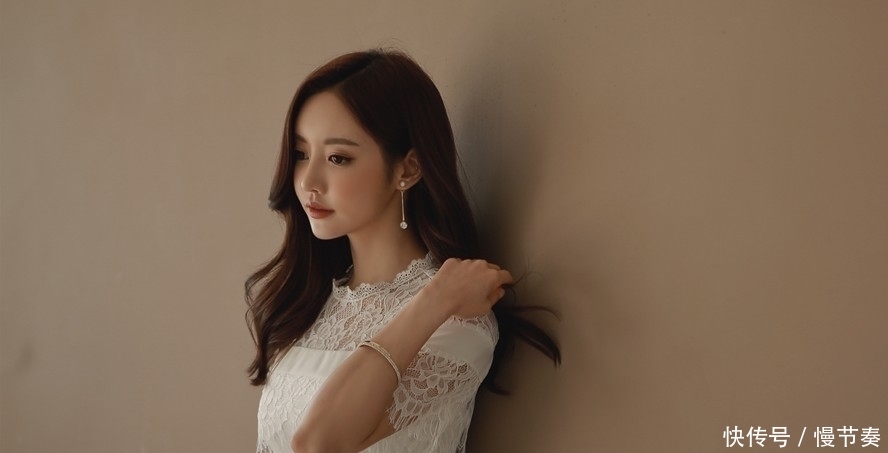 # 古典#春绣花玫蕾丝网纱披肩古典裙，女神孙允珠