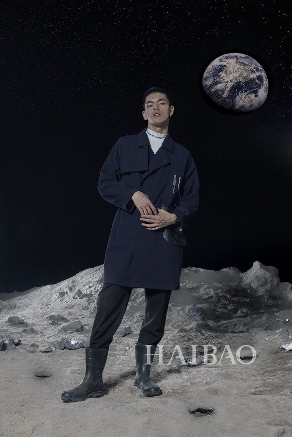 硅基生物2018秋冬系列lookbook:“月之暗面”