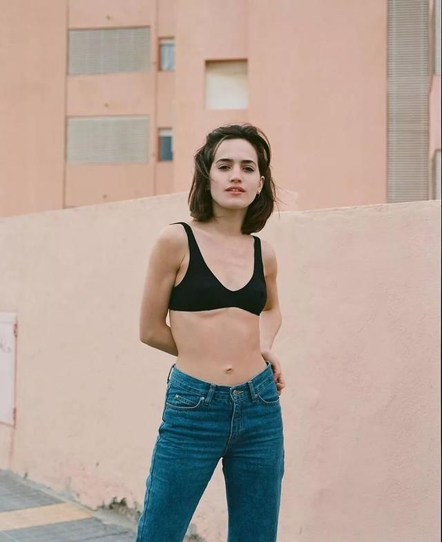 处男勿近 这些妹子的泳衣你撑不过10秒